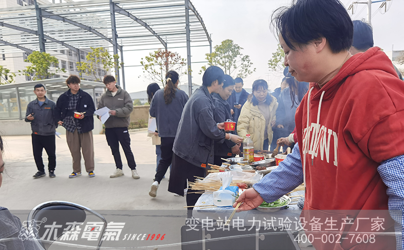 燃情三月，放肆一搏，女神約會鳳凰園