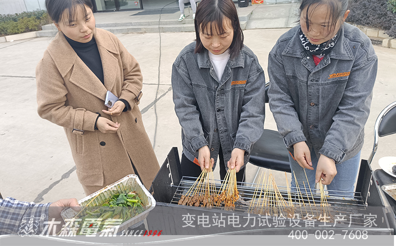 燃情三月，食不可擋，女神約會鳳凰園